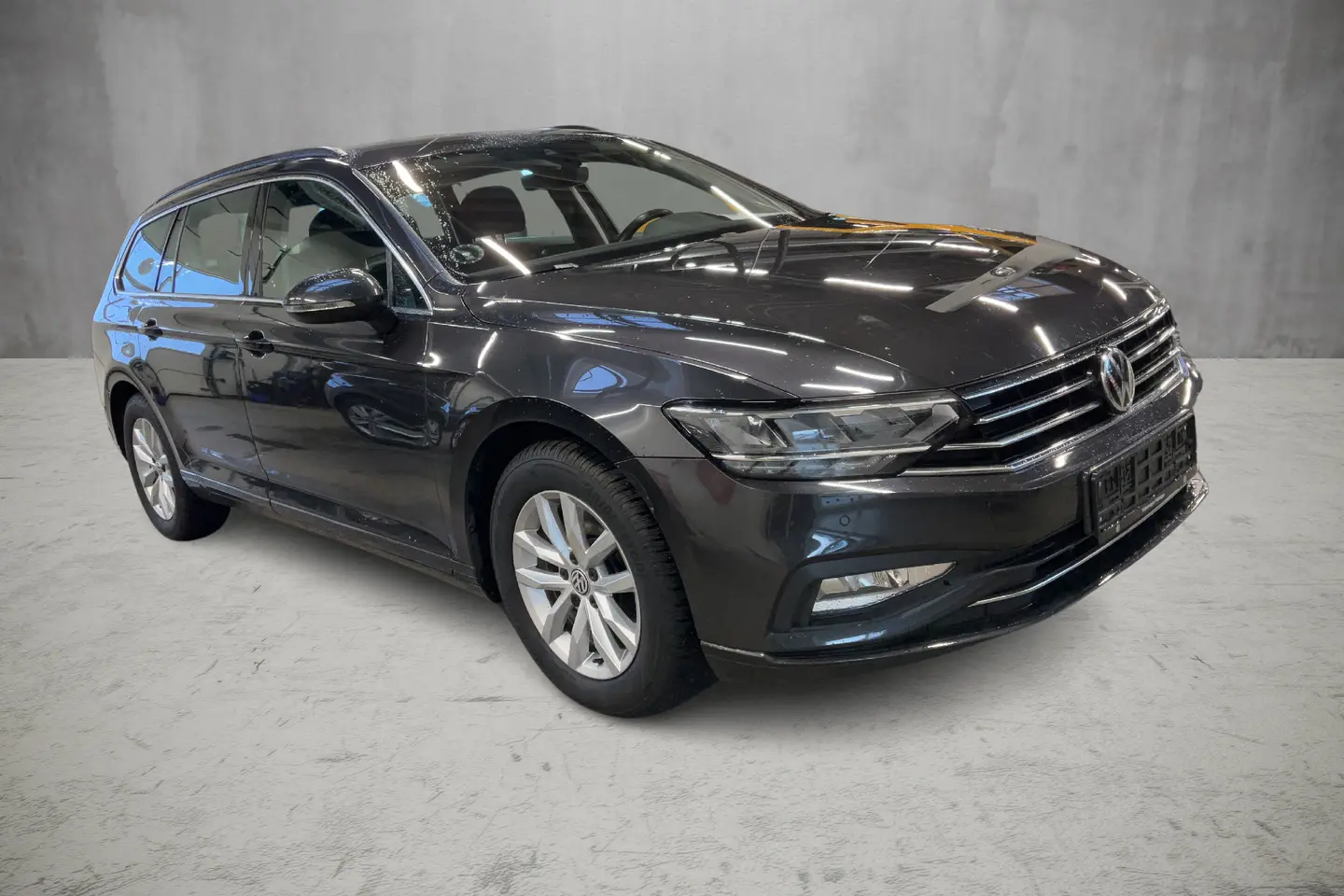 VOLKSWAGEN PASSAT 1.5 Tsi Act Dsg Edition Sports combi купили на аукционе  за 13 940 € - EuropeCars.BY